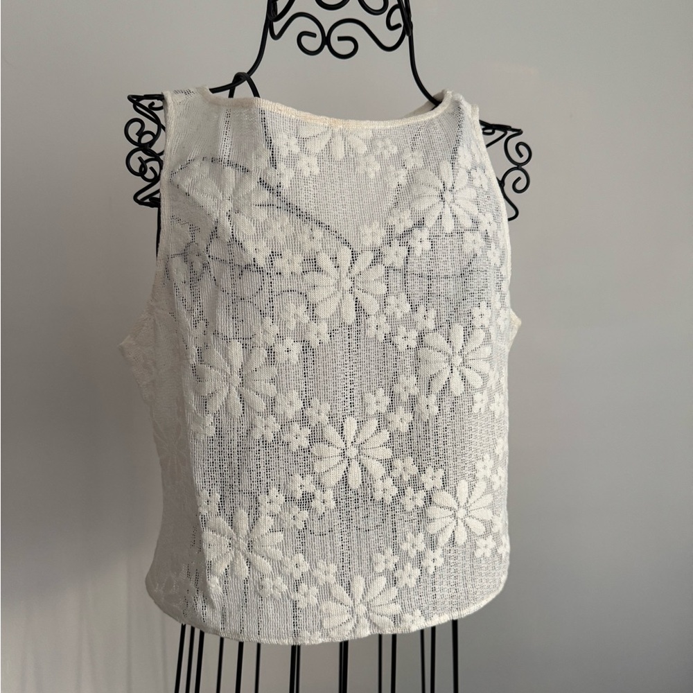 NWT Cream Lace sheer Floral Top